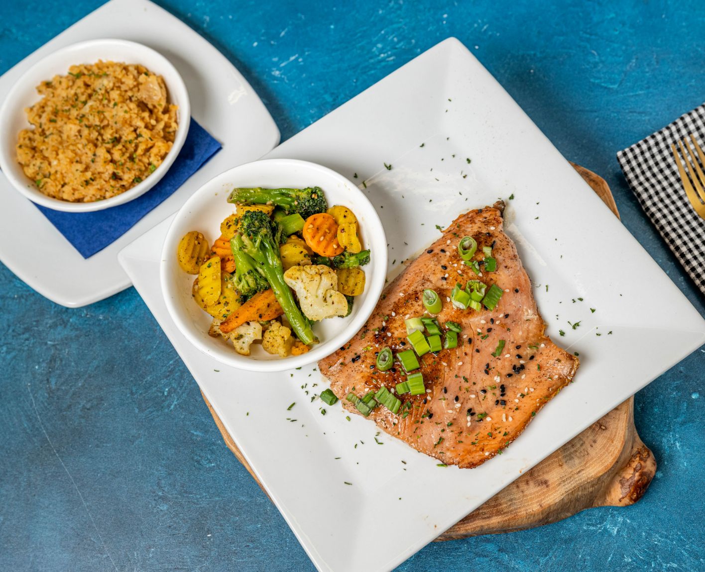 Entree Smokey Bourbon Salmon Riverwalk Grille 5 19 2025 6455