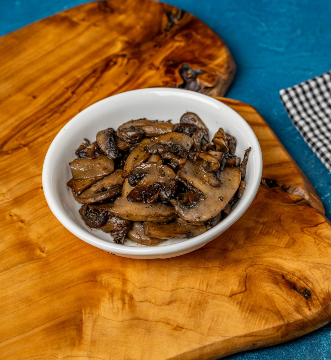 Sides Sauteed Mushrooms Riverwalk Grille 5 19 2025 6410