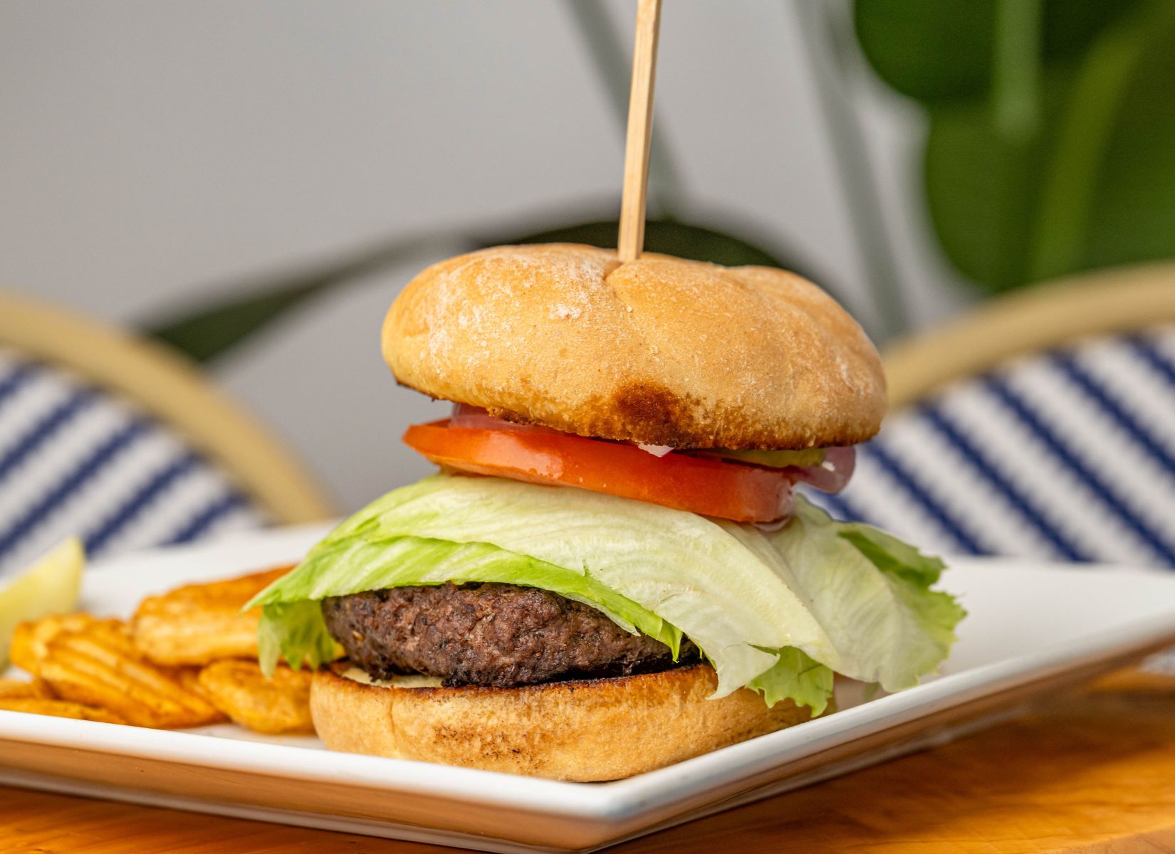 Original Rwg Burgerriverwalk Grille 8 28 2025 0878